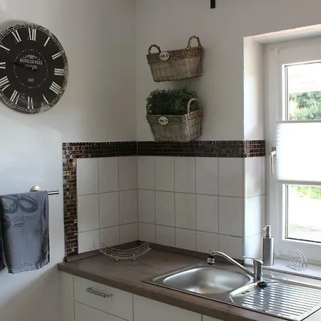 An Der Grenze Zu Hamburg Zentrale Lage * Neu Wulmstorf