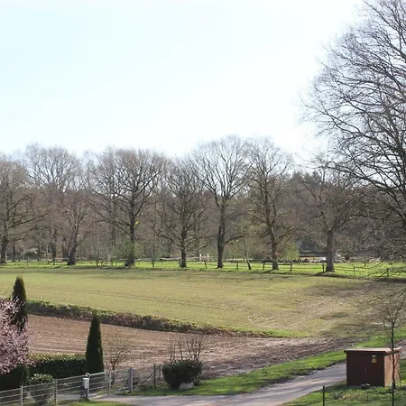 An Der Grenze Zu Hamburg Zentrale Lage