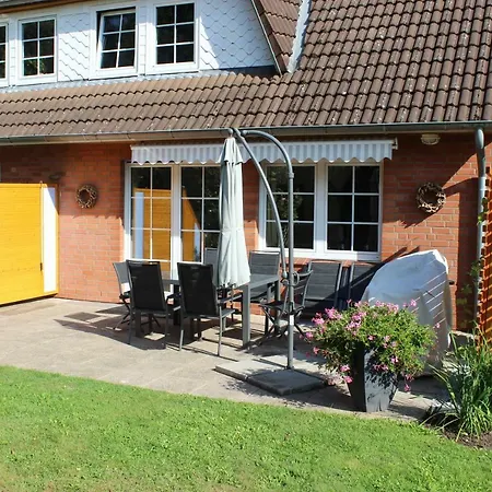 An Der Grenze Zu Hamburg Zentrale Lage Holiday home Neu Wulmstorf