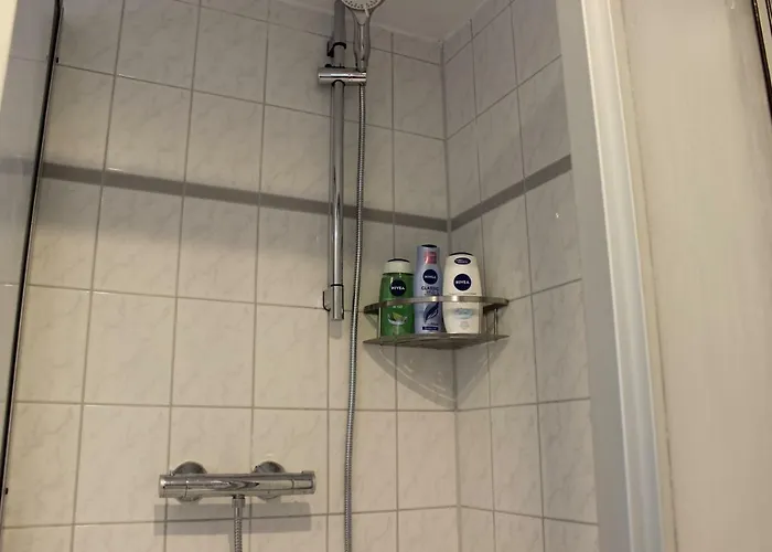 An Der Grenze Zu Hamburg Zentrale Lage *